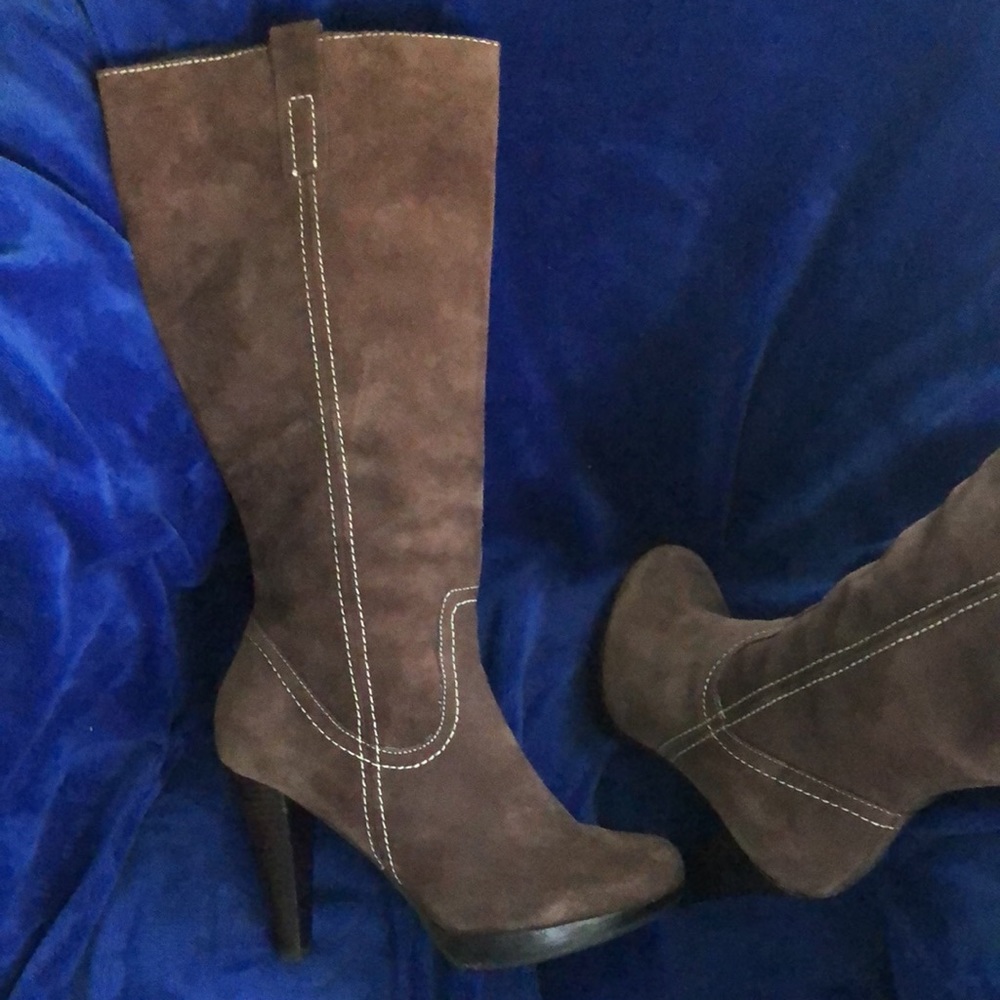 Guess brown suede heeled knee boot 10
